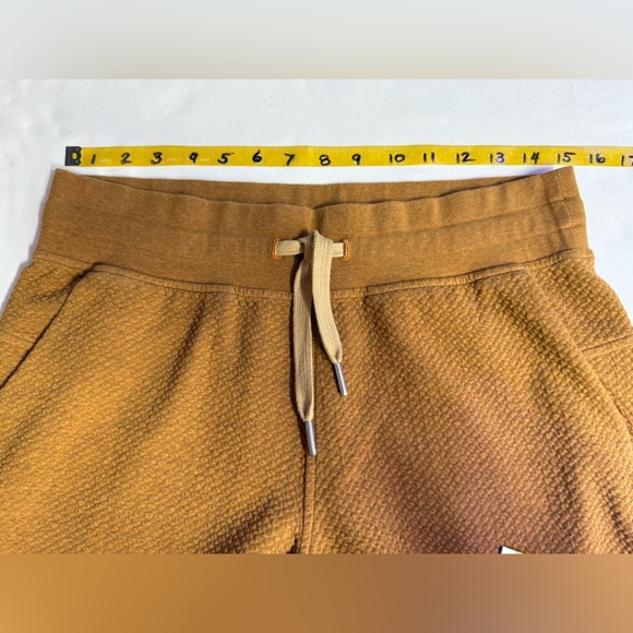 LULULEMON ATHLETICA Tan Warm Down textured Jogger size 8 - Picture 11 of 13